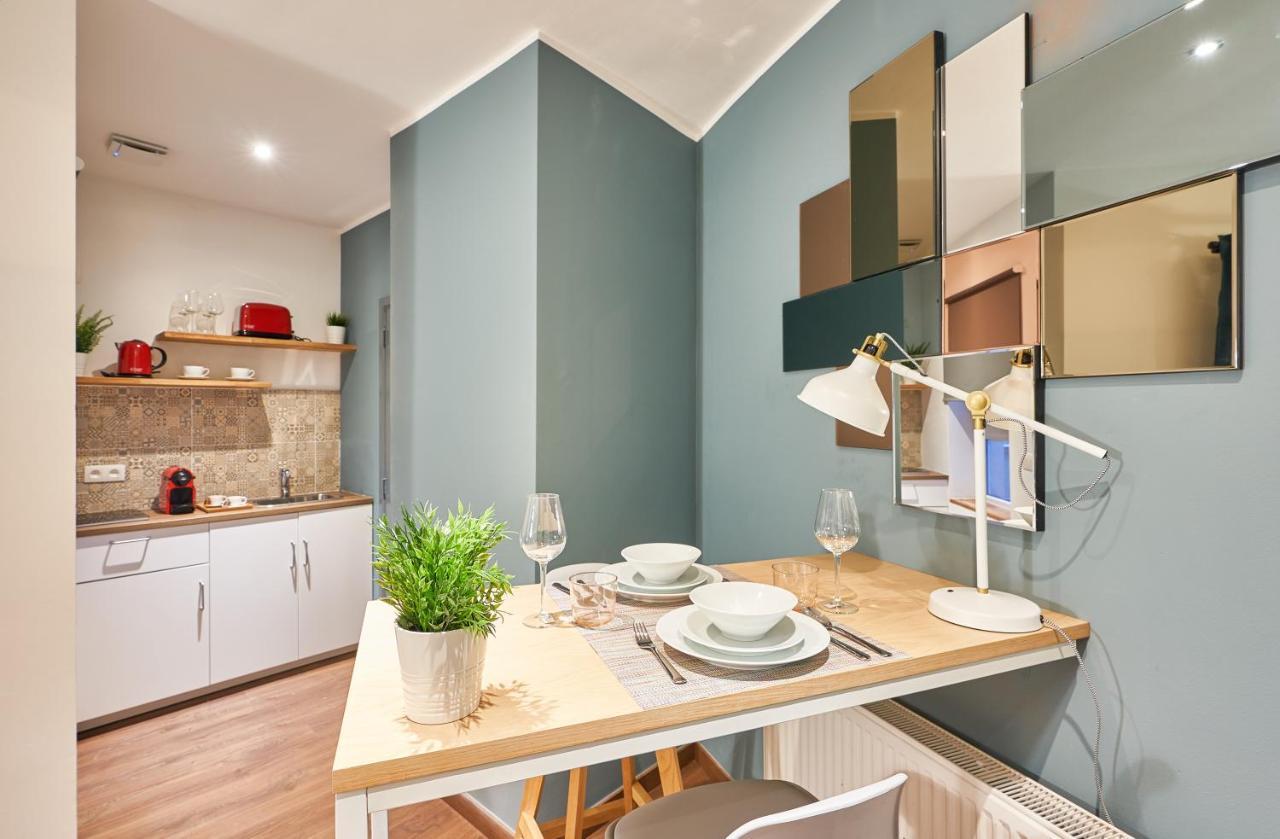 Downtown Brussels Studio Bagian luar foto